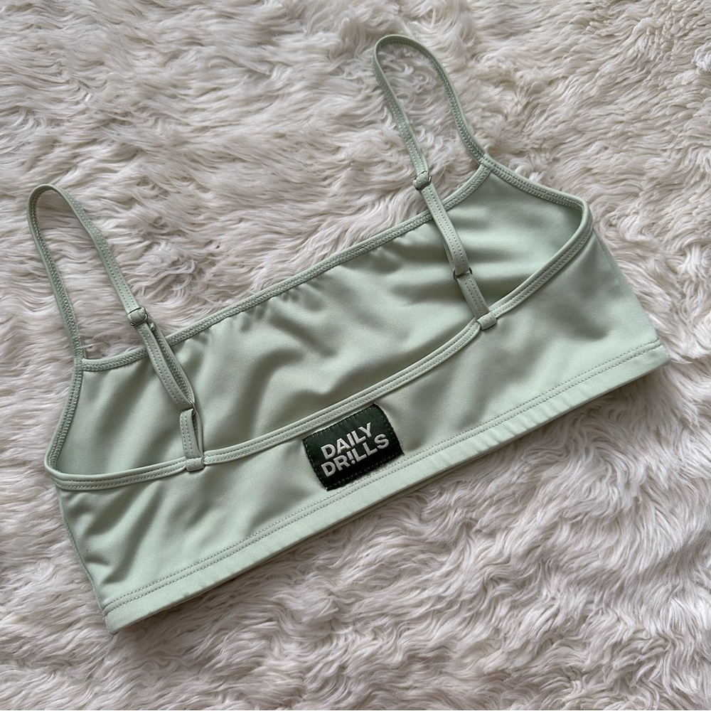 Daily Drills Sports Bra Bralette Light Green One Size